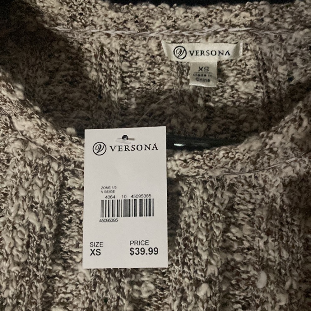 Textured Sweater - Picture 3 of 3